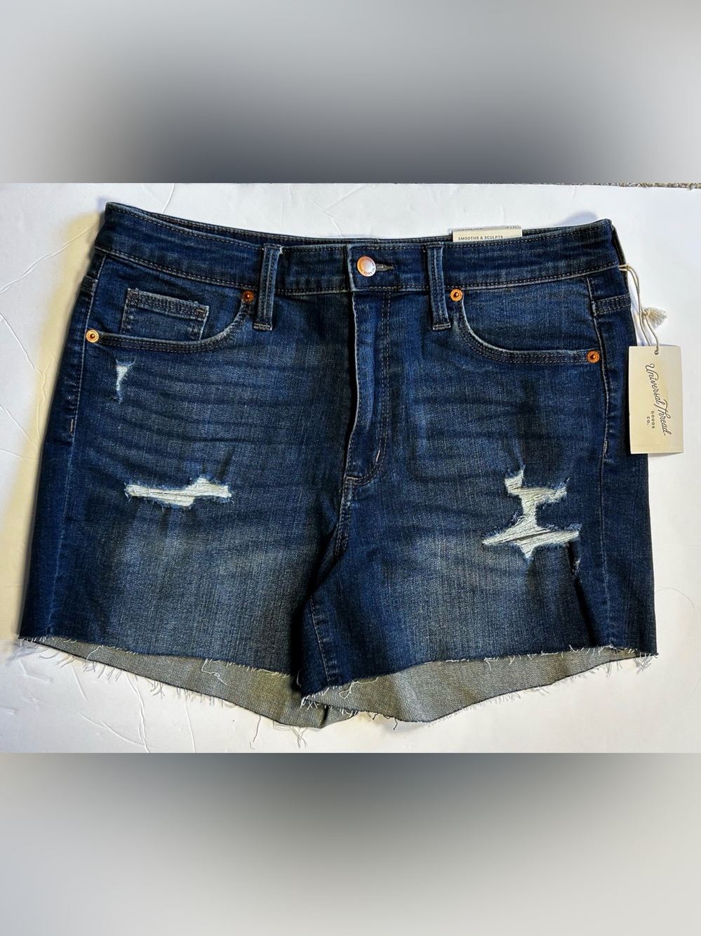 NWT Womens size 12 4” high rise Midi blue jean denim shorts tummy sculpting